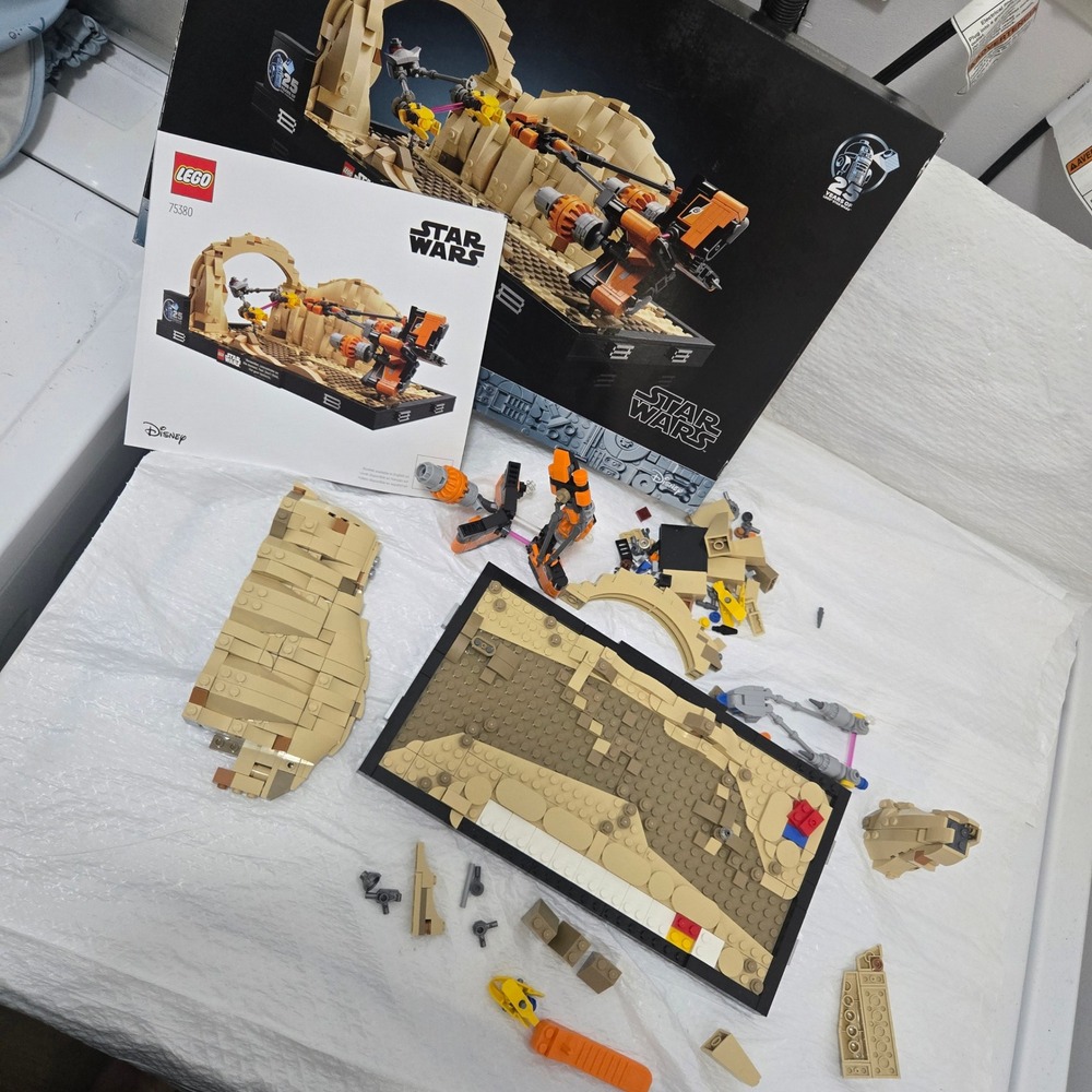 LEGO Star Wars Mos Espa Podrace Diorama 75380 25th Anniversary Set with Box